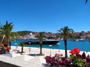 Apartment Stella old town Trogir, with balcony